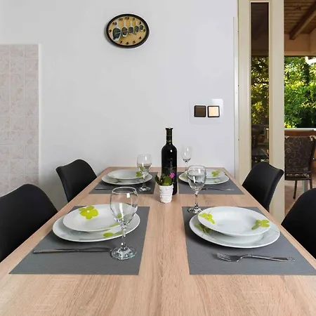 Apartmán In Labin With Two-bedrooms 1 Raša